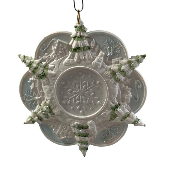 Hallmark Keepsake 2009 Christmas Ornament "A Year To Remember" By E. Kegrize - Picture 2 of 5